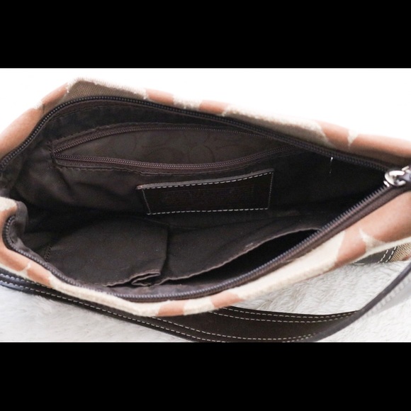 Coach purse - Picture 4 of 6